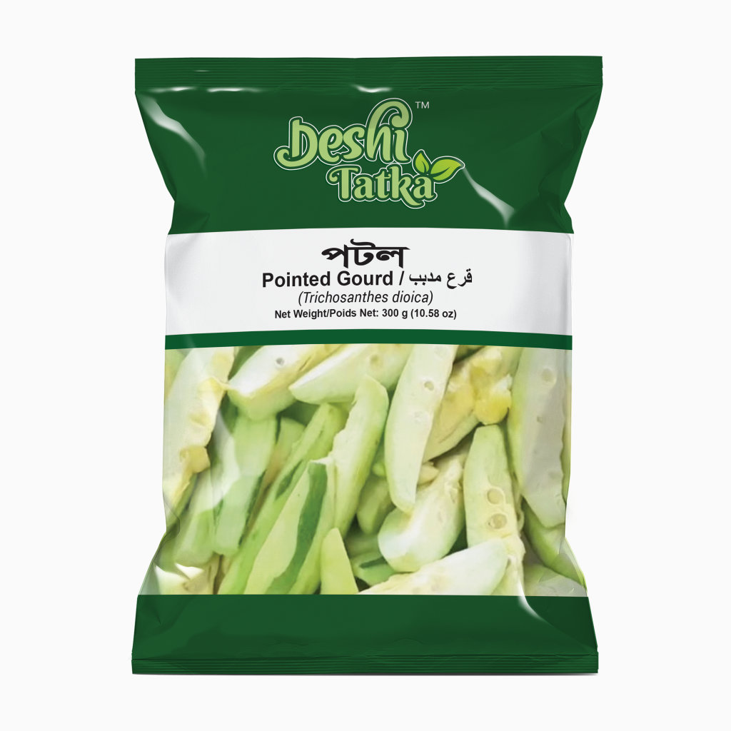 Deshi Tatka Pointed Gourd (Potol Cut) (300gm)